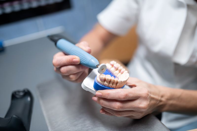 Especialização em Prótese e Dentística: O caminho para a excelência odontológica
